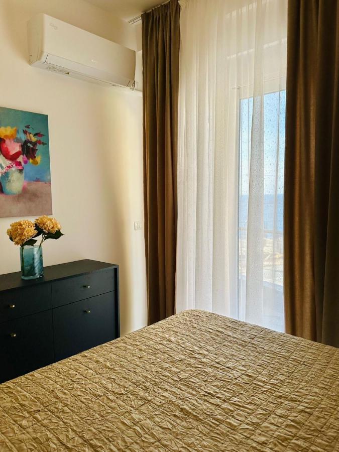 Apartment Celine Sarandë Buitenkant foto