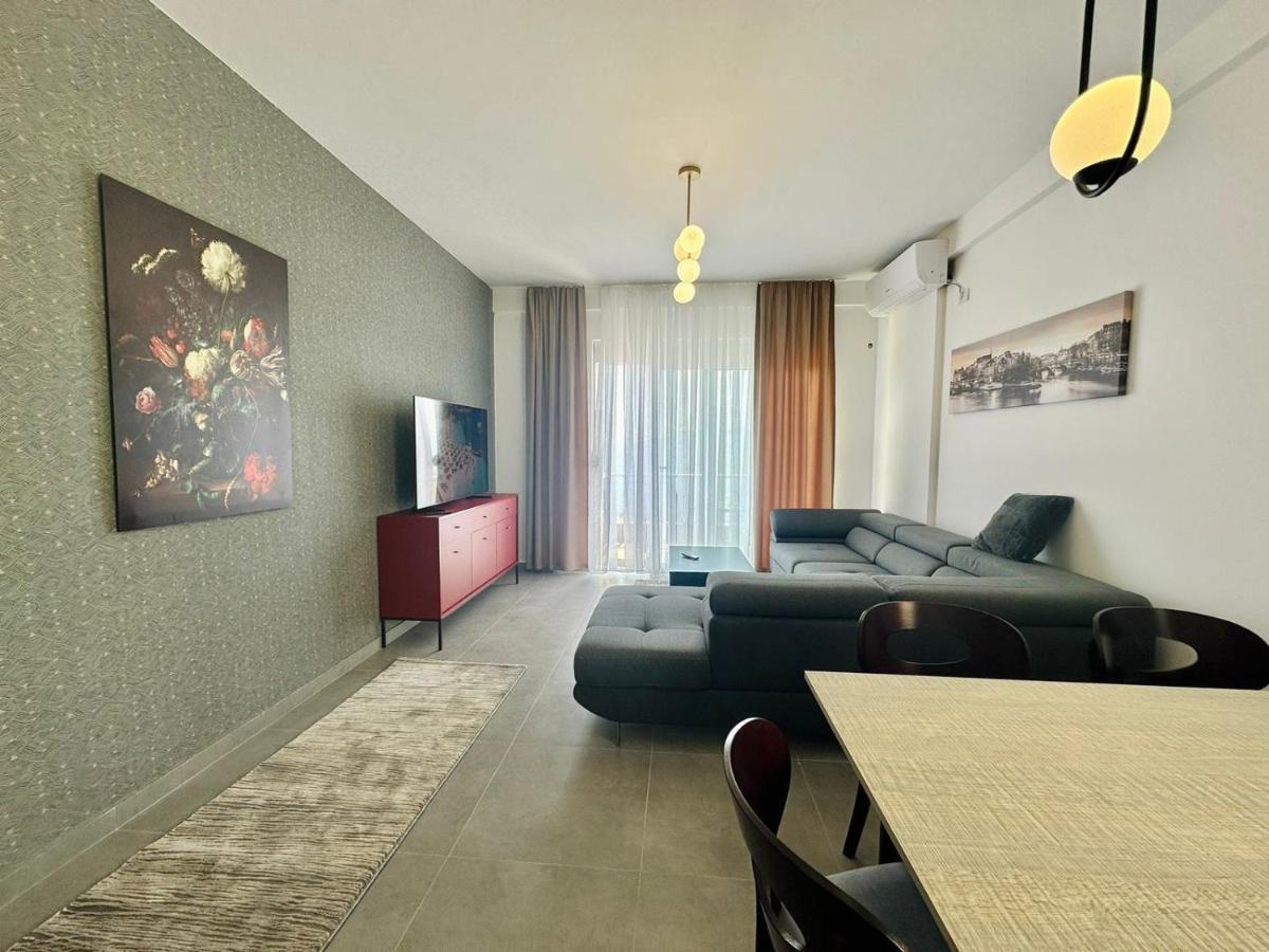Apartment Celine Sarandë Buitenkant foto