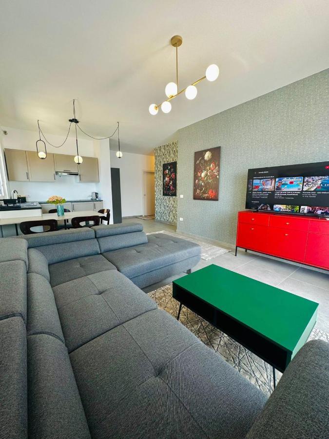 Apartment Celine Sarandë Buitenkant foto